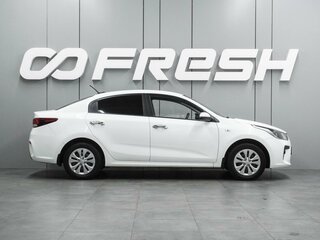 2018 Kia Rio IV, белый, 1064000 рублей, вид 5
