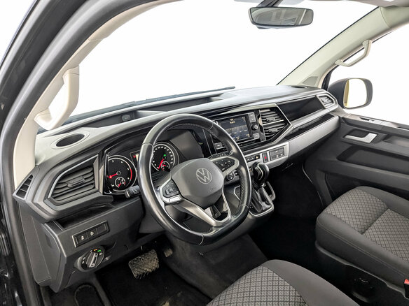 2021 Volkswagen Multivan T6 Рестайлинг, чёрный, 5685000 рублей - вид 16