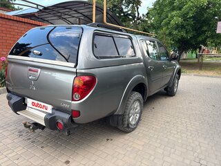 2014 Mitsubishi L200 Super Select IV Рестайлинг, серебристый, 1500000 рублей, вид 4