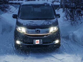 2016 Honda Stepwgn Spada V, фиолетовый, 1700000 рублей, вид 1