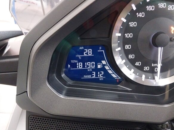 2018 Honda GL 1800 Gold Wing, серый, 2199000 рублей - вид 4