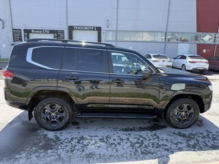 2021 Toyota Land Cruiser 300 Series, чёрный, 10300000 рублей, вид 4