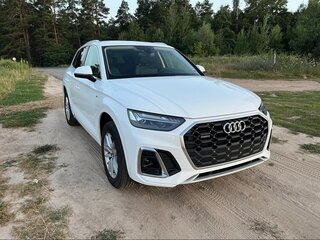 2021 Audi Q5 45 TFSI II (FY) Рестайлинг, белый, 3900000 рублей, вид 5