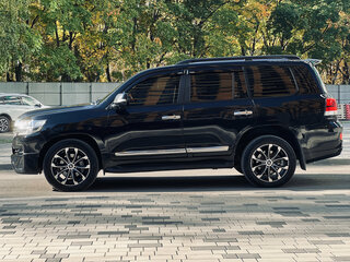 2014 Toyota Land Cruiser 200 Series Рестайлинг 1, чёрный, 4450000 рублей, вид 5