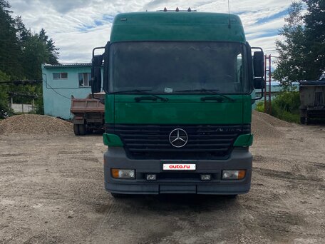 2003 Mercedes-Benz Actros, зелёный, 1300000 рублей, вид 2