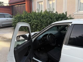 2002 Lada (ВАЗ) 2110, белый, 289000 рублей, вид 3