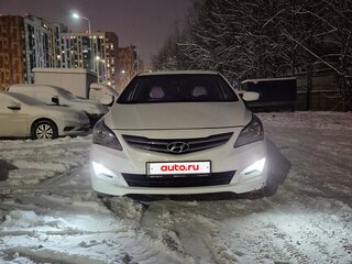 2016 Hyundai Solaris I Рестайлинг, белый, 920000 рублей, вид 1
