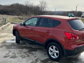 2007 Nissan Qashqai I, красный, 780000 рублей, вид 5