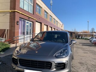 2015 Porsche Cayenne Diesel II Рестайлинг (958), серый, 4000000 рублей, вид 4