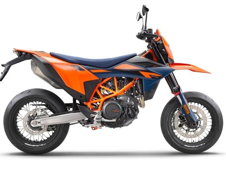 2026 KTM 690 SMC R, оранжевый, 1550000 рублей, вид 2