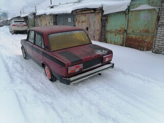 1996 Lada (ВАЗ) 2105, пурпурный, 135000 рублей, вид 4