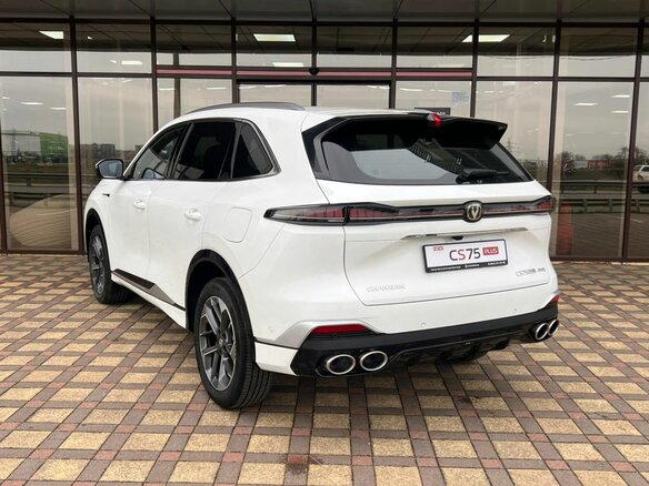 2025 Changan CS75 Plus IV, белый, 4339900 рублей - вид 4
