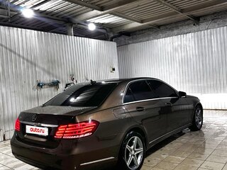 2014 Mercedes-Benz E-Класс 200 IV (W212, S212, C207) Рестайлинг, коричневый, 2099000 рублей, вид 4