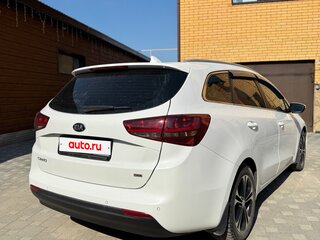 2018 Kia Ceed II Рестайлинг, белый, 1670000 рублей, вид 4