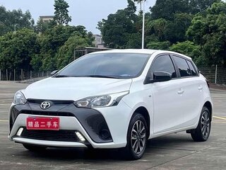 2022 Toyota Yaris L X XP150 Рестайлинг, белый, 1126000 рублей, вид 1