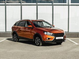 2018 Lada (ВАЗ) Vesta SW Cross I, оранжевый, 830000 рублей, вид 5