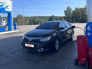 2015 Toyota Camry VII (XV50) Рестайлинг, чёрный, 2480000 рублей, вид 5