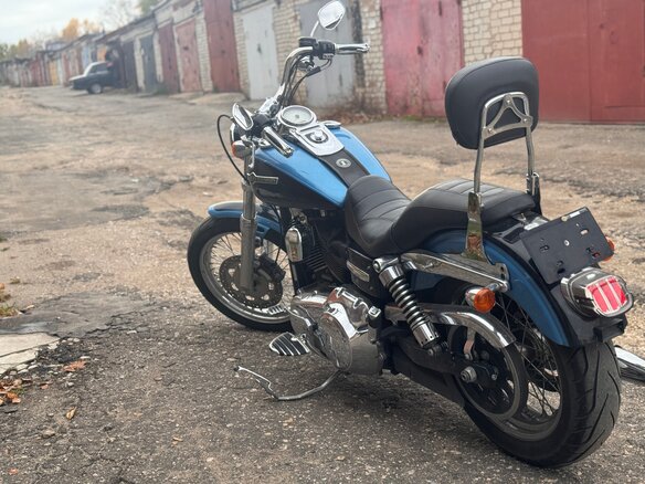 2010 Harley-Davidson Dyna Super Glide, синий, 870000 рублей - вид 3