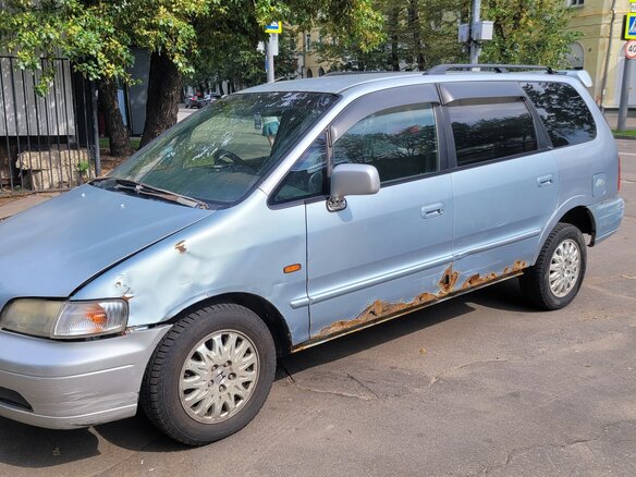 1997 Honda Odyssey I, серебристый, 155000 рублей - вид 1