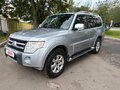 2011 Mitsubishi Pajero IV, серебристый