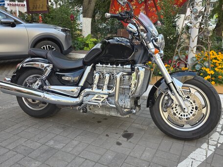 2005 Triumph Rocket III, чёрный, 700000 рублей, вид 5