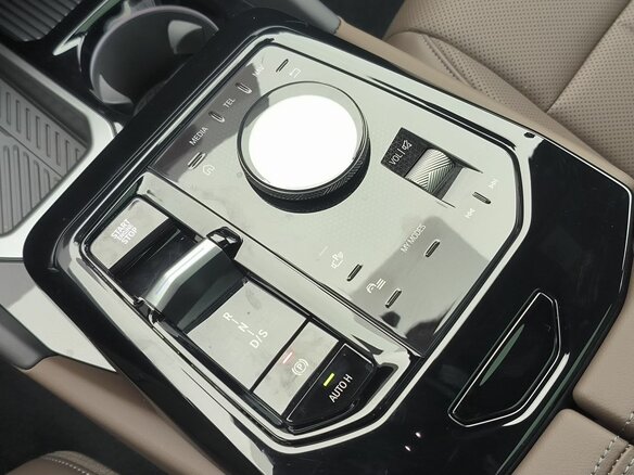 2025 BMW 5 серии Long 530Li xDrive VIII (G60/G61/G68), серый, 10770000 рублей - вид 20