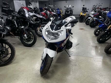 2010 BMW HP2, синий, 4500000 рублей, вид 2