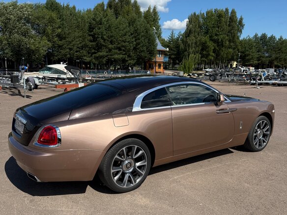 2019 Rolls-Royce Wraith, золотистый, 22000000 рублей - вид 5