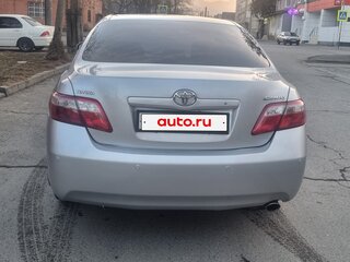 2011 Toyota Camry VI (XV40) Рестайлинг, серебристый, 1100000 рублей, вид 3