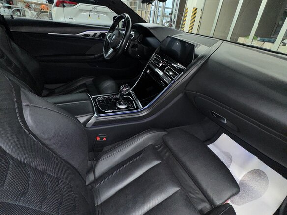 2019 BMW 8 серии 840d xDrive II (G14/G15/G16), чёрный, 7500000 рублей - вид 8