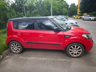 2009 Kia Soul I, красный, 650000 рублей, вид 4