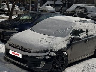 2011 Volkswagen Golf GTI VI, чёрный, 1250000 рублей, вид 2