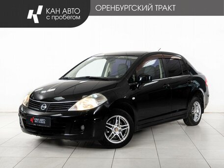 Nissan Tiida I