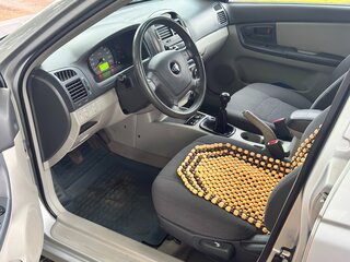 2006 Kia Cerato I, серебристый, 570000 рублей, вид 5
