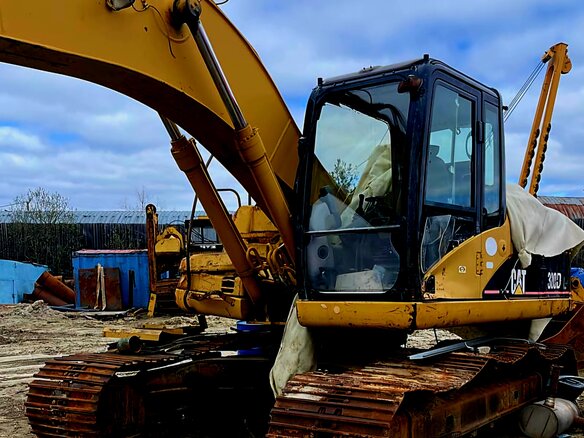 2007 Caterpillar 320D2 L, жёлтый, 915000 рублей