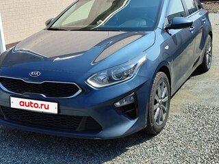 2020 Kia Ceed III, синий, 1800000 рублей, вид 1