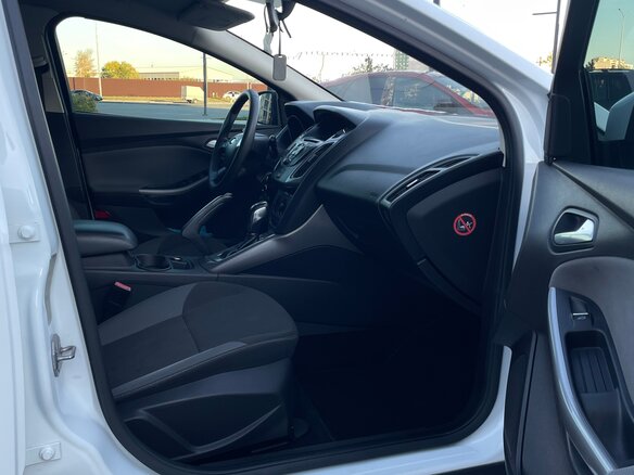 2013 Ford Focus III, белый - вид 17