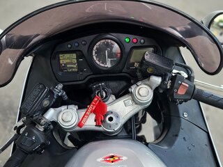 2001 Honda CBR 1100 XX, серебристый, 550000 рублей, вид 5