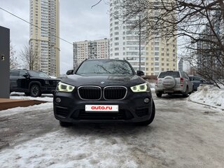 2017 BMW X1 18d xDrive II (F48), чёрный, 2000000 рублей, вид 2