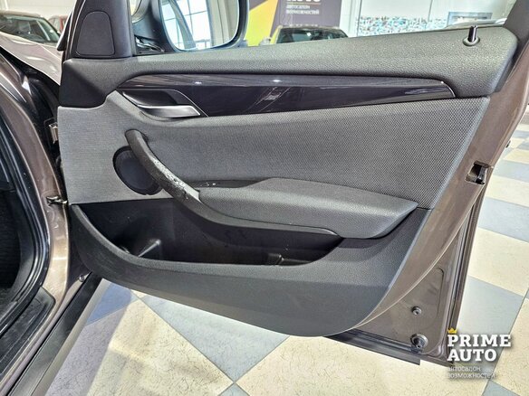 2012 BMW X1 20d I (E84), коричневый - вид 21