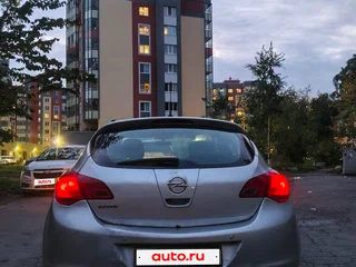 2011 Opel Astra J, серебристый, 235000 рублей, вид 2