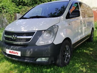 2011 Hyundai H-1 II, белый, 1450000 рублей, вид 4