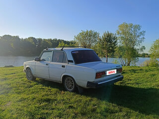 2006 Lada (ВАЗ) 2107, белый, 135000 рублей, вид 3