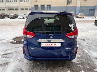 2018 Honda Freed II, синий, 1750000 рублей, вид 5