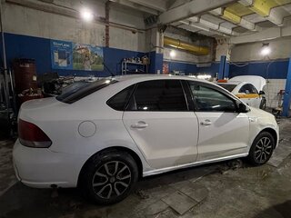 2012 Volkswagen Polo V, белый, 325000 рублей, вид 4