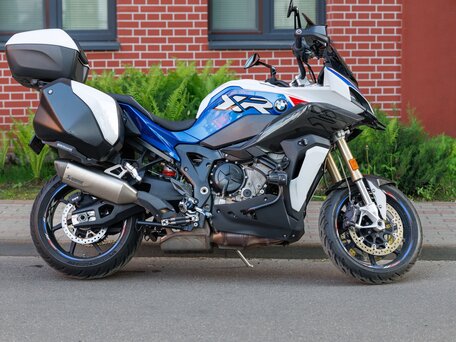 2021 BMW S 1000 XR, белый, 1690000 рублей, вид 4