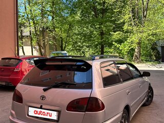 1998 Toyota Avensis I, серебристый, 450000 рублей, вид 3