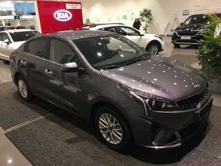 2021 Kia Rio IV Рестайлинг, серый, 1650000 рублей, вид 1