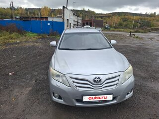 2010 Toyota Camry VI (XV40) Рестайлинг, серебристый, 1250000 рублей, вид 3