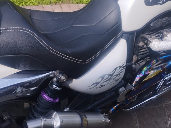 2005 Triumph Rocket III, белый, 999999 рублей - вид 3